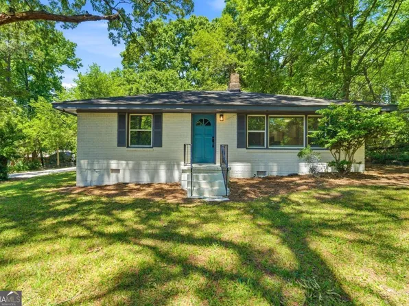 758 Dennis Dr, Forest Park, GA 30297