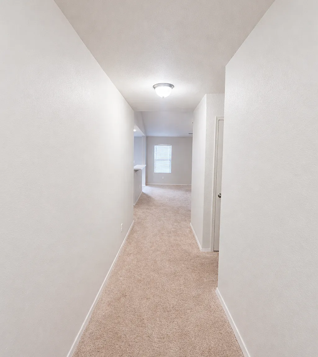 3008 Emerald Park Trail - 1 — Photo 3