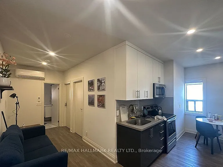595 Saint Clair Ave W #11 — Photo 6