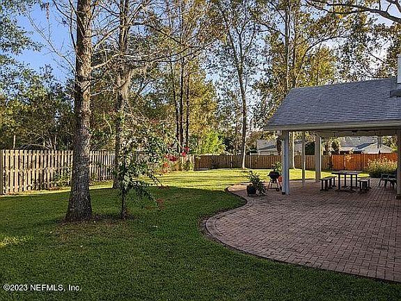 3rd image of 2201 SHARONE Court