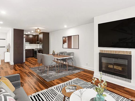 2nd image of 7 E 35th St #9C