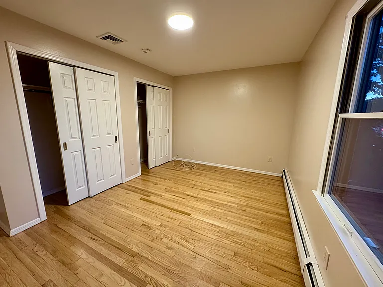 39 Henderson St — Photo 11