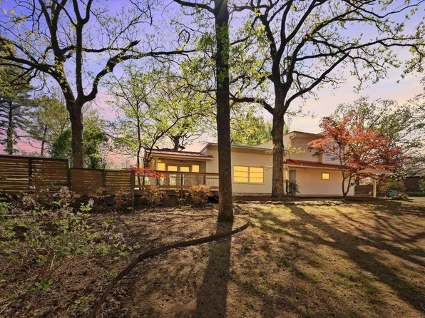 3325 Lakeview Rd, N Little Rock, AR 72116