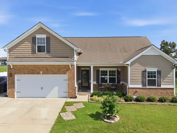 213 Fenella Dr, Four Oaks, NC 27524