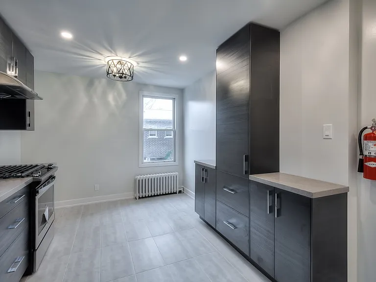 37 Grange Ave #2 — Photo 2