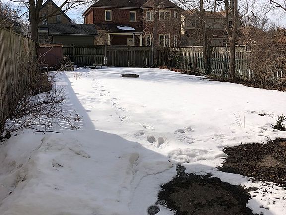 5th image of 5 Renwick Ave #2