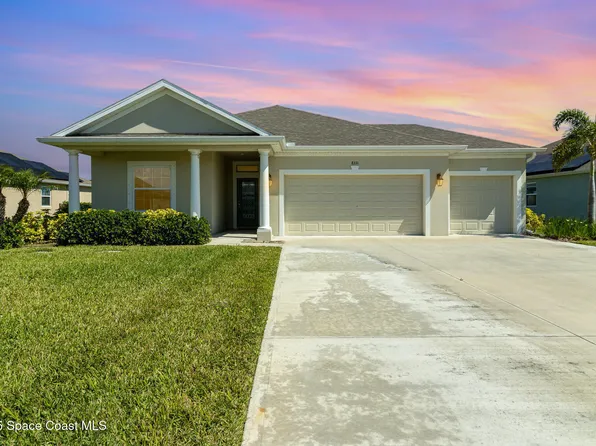 8331 Laguna Cir, Micco, FL 32976