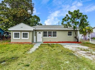 8657 SE Anthione Way, Hobe Sound, FL 33455