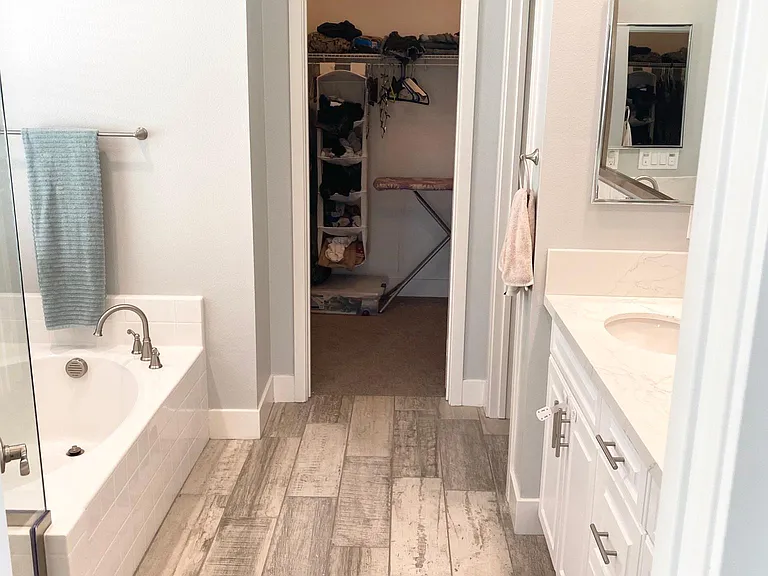 1063 1/2 Sea Glass Way — Photo 10