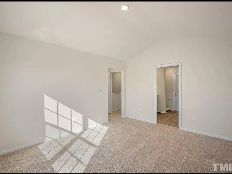 1400 Gracie Ln — Photo 10