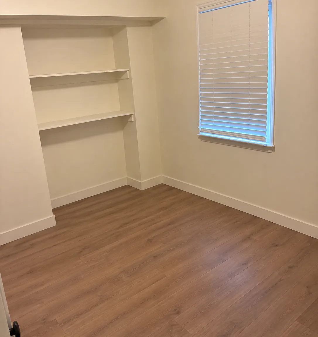 2 bed, 1391 sqft, $2,600 — Photo 4