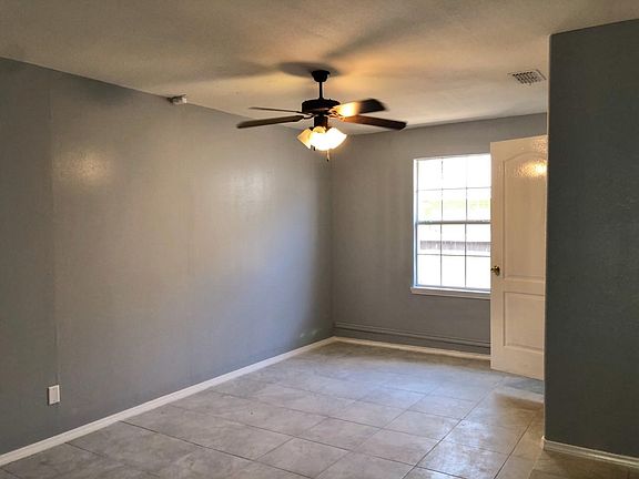 5th image of 3610 Aguanieve Dr