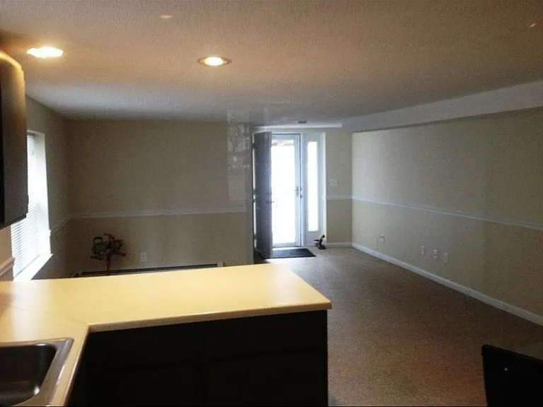 6 Richmond Ave #B1 — Photo 7