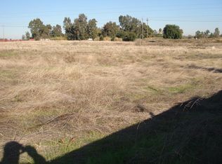 701 Straugh Rd, Rio Linda, CA 95673