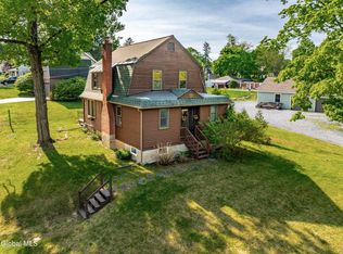 17 Midline Road, Ballston Lake, NY 12019