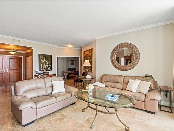 4th image of 347 N New River Dr E APT 501
