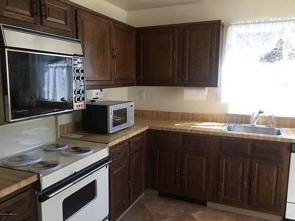 5th image of 560C Malvern Ct