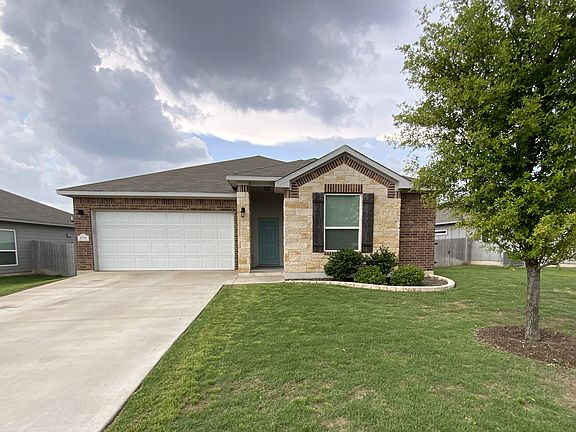 2nd image of 4721 Highmont Dr