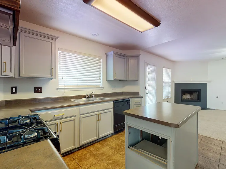 6301 Rosa Gandara Pl — Photo 10
