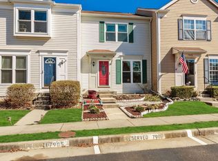 7907 Old Carriage Trl, Alexandria, VA 22315