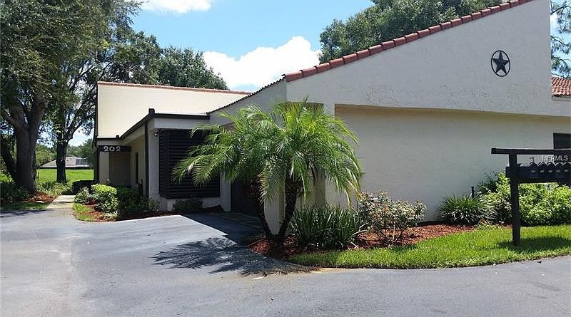 1st image of 202 N Granada Ct