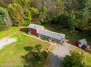 540-544 Triangle Ln, Tunkhannock, PA 18657