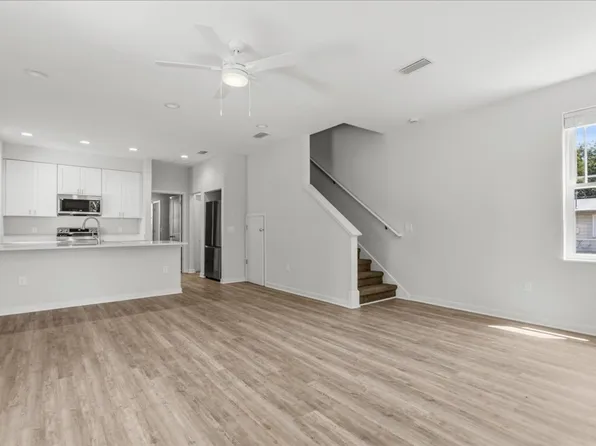 516 SW 7th Pl, Gainesville, FL 32601