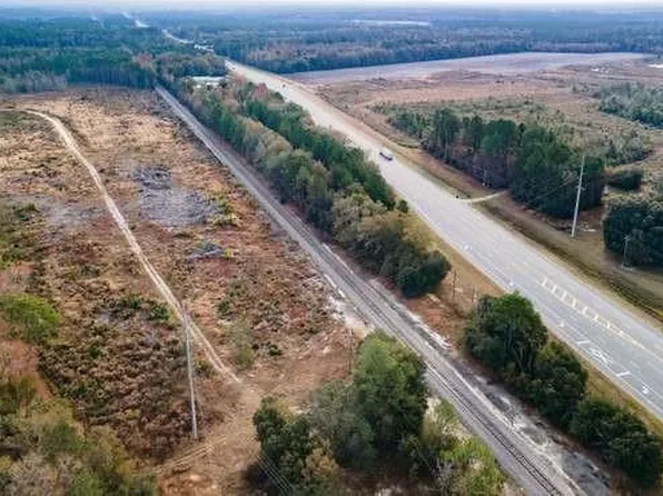 1 Tank Rd, Jesup, GA 31545