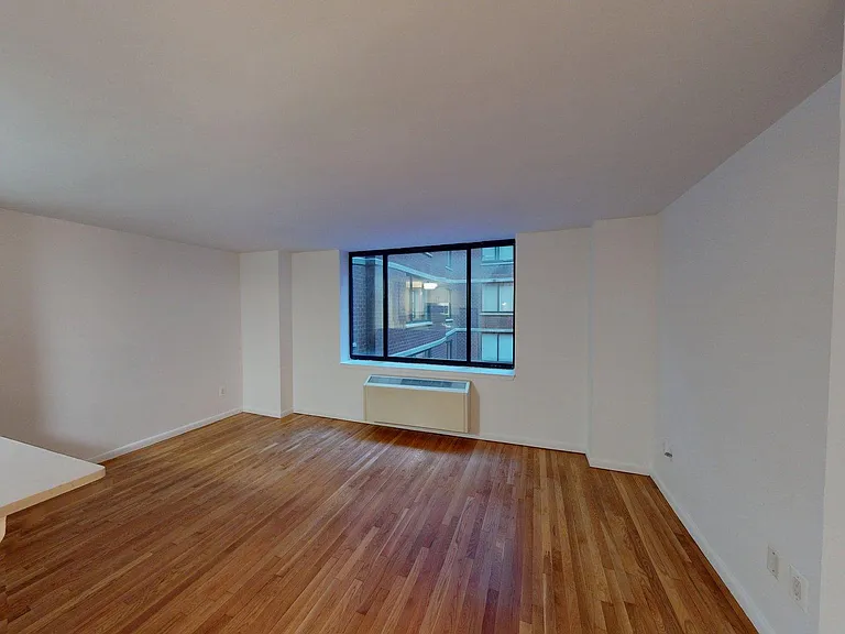 121 Reade St #2J — Photo 5