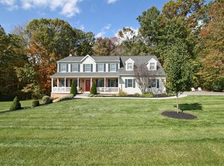 2692 Valiant Knights Dr, Finksburg, MD