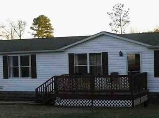 110 Elm St, Macon, NC 27551