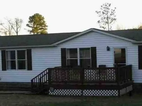 110 Elm St, Macon, NC 27551