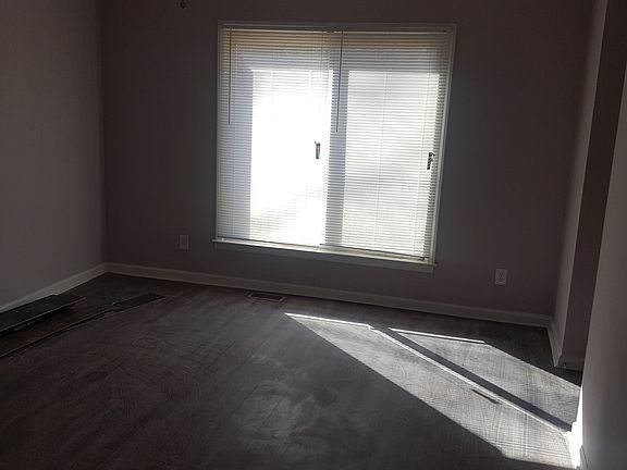 2nd image of 4013 Cushman St