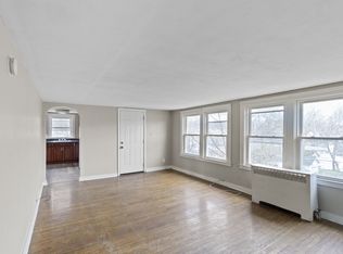 701 Northcliffe 3rd Floor, Syracuse, NY 13206