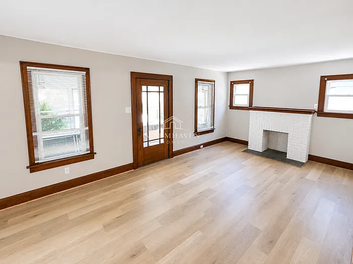 2078 18th St SW — Photo 11
