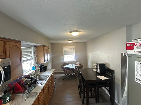 5th image of 3304 N Downey Ave