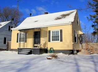 2410 Langley Ave, Saint Joseph, MI 49085