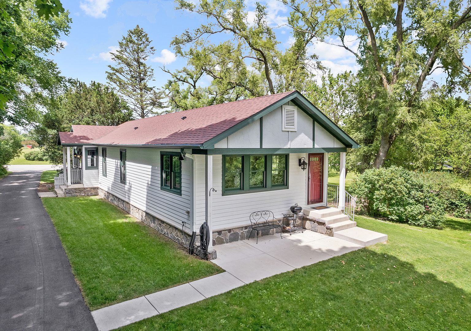 41W193 Russell Rd, Elgin, IL 60124 MLS 12071902 Zillow