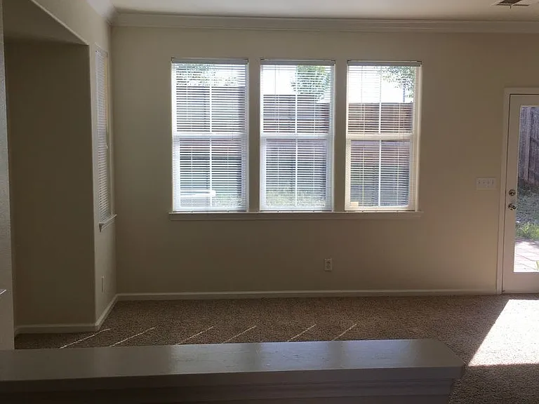 2151 Vienna Way — Photo 15