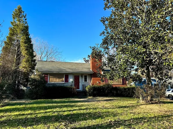 218 N Rowan Ave, Spencer, NC 28159