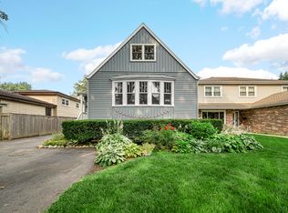 856 Margret St, Des Plaines, IL