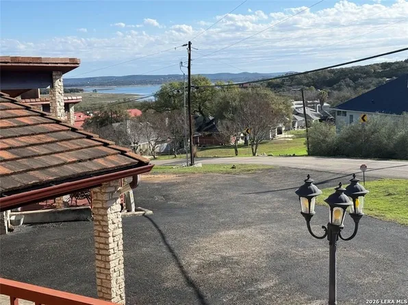116 CAMPBELL DR #16, Canyon Lake, TX 78133