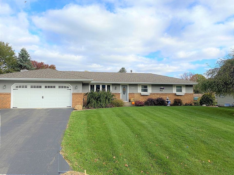 1st image of 3374 Shelburne Dr