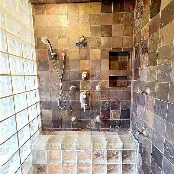 5710 Hinman Dr — Photo 27