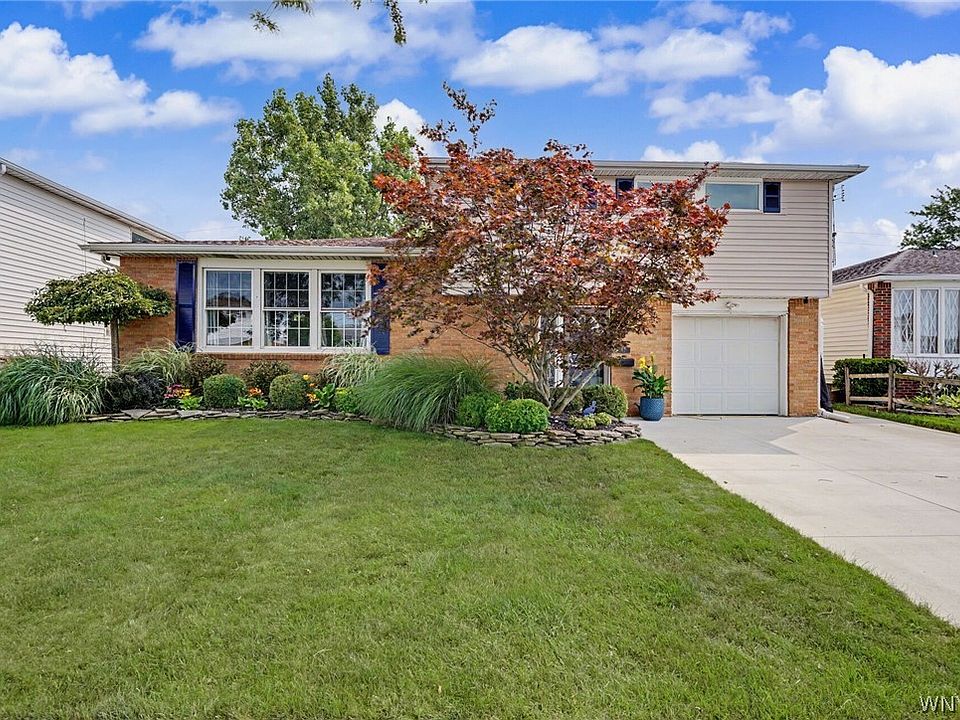 1st image of 42 Leni Ln