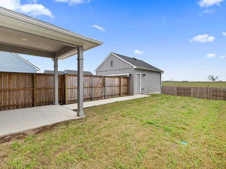 303 Elm Branch Trl — Photo 30