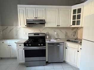 426 Kennedy Blvd FLOOR 1, Bayonne, NJ 07002