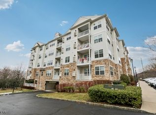 4401 Ramapo Ct, Riverdale, NJ 07457