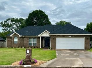 6815 Blackjack Dr, Fort Smith, AR 72916