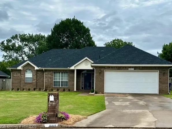 6815 Blackjack Dr, Fort Smith, AR 72916